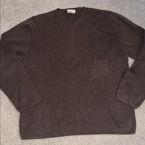 100% cotton v-neck sweater